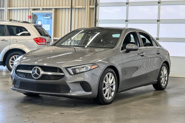 2021 Mercedes-Benz A220 4MATIC, toit, cuir, navi, détecteur d'an in Cars & Trucks in Sherbrooke - Image 3