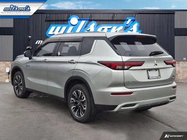 2024 Mitsubishi Outlander Plug-In Hybrid LE PHEV AWD | 7 Pass in Cars & Trucks in Guelph - Image 4