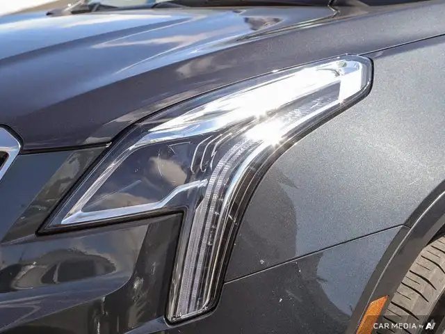 2021 Cadillac XT5 AWD Premium Luxury | No Accidents | Beige in Cars & Trucks in Calgary - Image 15