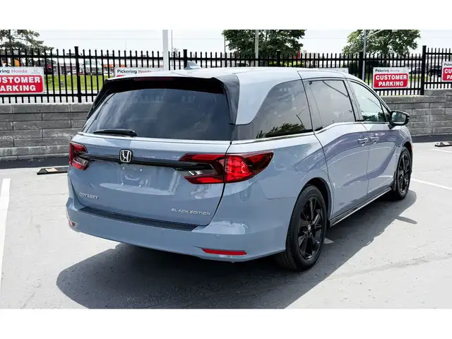 2023 Honda Odyssey Black Edition Black Edition|Leather|Sunroof|D in Cars & Trucks in Oshawa / Durham Region - Image 9