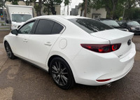 **CARS TRUCKS SUV 4X4 VAN AWD EDMONTON FINANCING AVAILABLE EASY FINANCING ** 2019 Mazda 3 GT AWD 44,... (image 5)