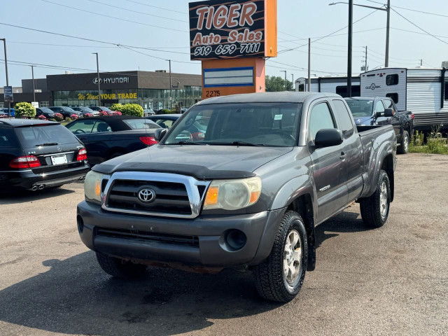 2009 Toyota Tacoma SR5, EXT CAB, 4X4, V6, AUTO, AS IS SPECIAL in Cars & Trucks in London