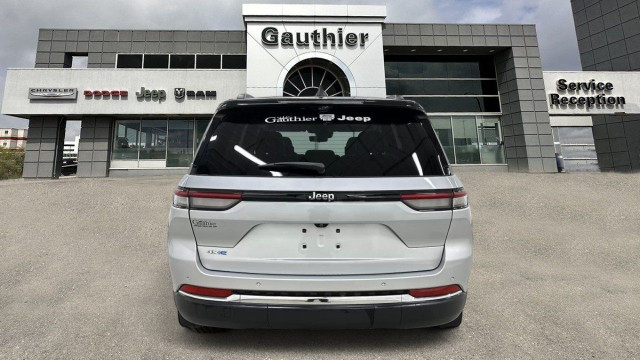 2023 Jeep Grand Cherokee 4xe 4DR 4WD in Cars & Trucks in Winnipeg - Image 2