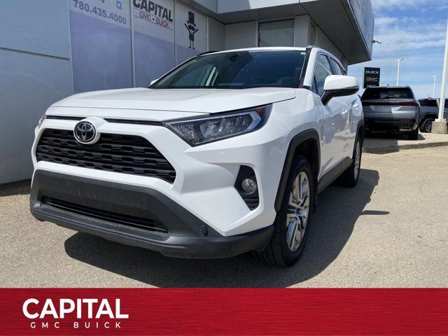 2020 Toyota RAV4 XLE AWD * PREMIUM * LEATHER * RADAR CRUISE * in Cars & Trucks in Edmonton