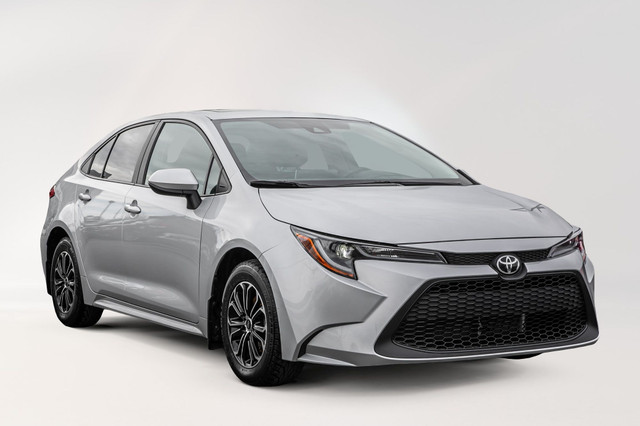 2020 Toyota Corolla LE GROUPE AMÉLIORÉ | TOIT | MAGS CLEAN CARFA in Cars & Trucks in Longueuil / South Shore - Image 3