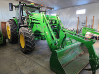 2022 John Deere 6155R Tractor with Loader