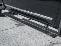6-Way MultfFlex Tailgate | Duramax Diesel | Power Retractable Assist Steps | Sunroof | Black Emblems... (image 5)