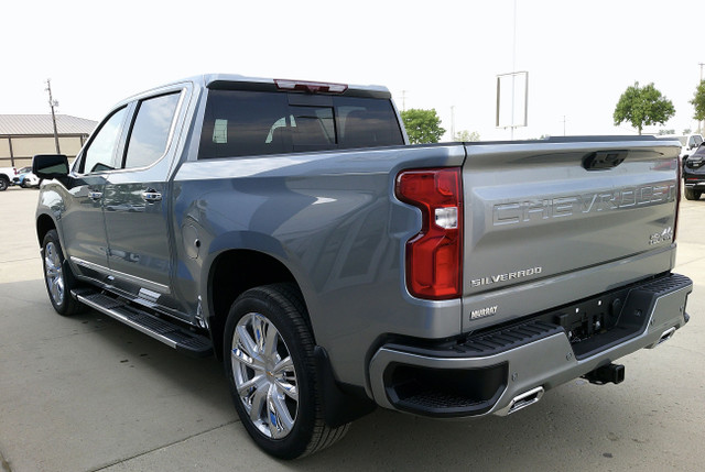 2025 Chevrolet Silverado 1500 High Country 4WD in Cars & Trucks in Regina - Image 4