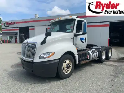 Ryder Stock ID: 239955 Transmission Type/Speed: Auto 13 Engine: DIESEL X15 GHG'17 450/1800 Horse Pow...