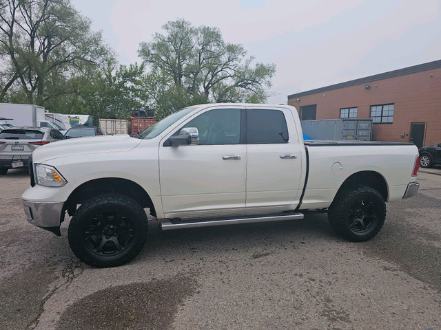 2016 Ram 1500 DIESEL-4WD Quad Cab 140.5" Laramie in Cars & Trucks in Oakville / Halton Region - Image 2