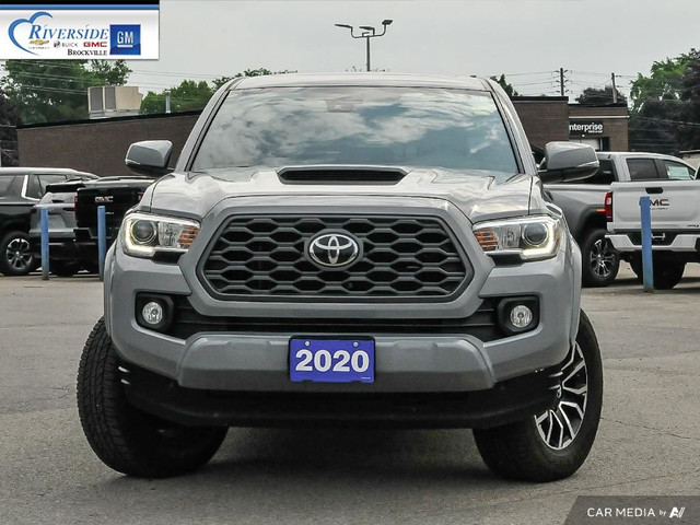 2020 Toyota Tacoma in Cars & Trucks in Brockville - Image 2
