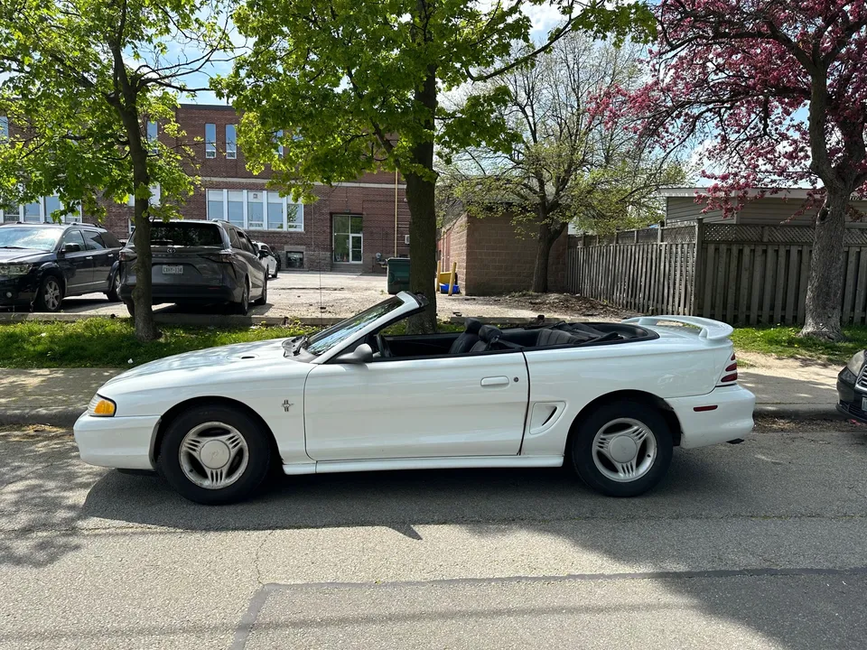 1994 Ford Mustang White