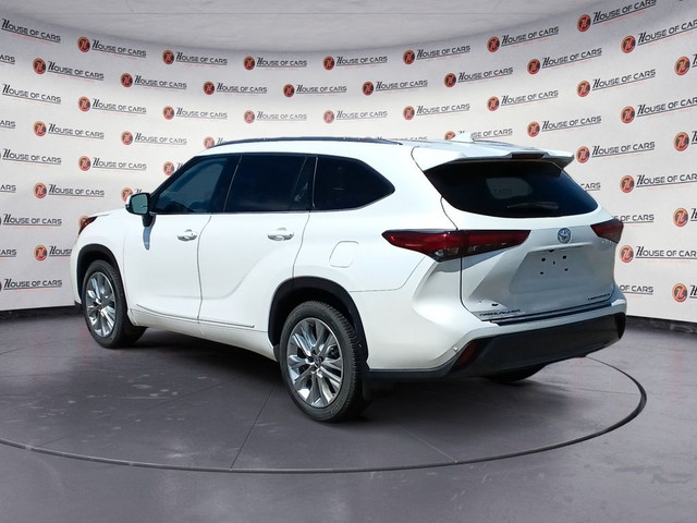 2020 Toyota Highlander Limited AWD in Cars & Trucks in Lethbridge - Image 4