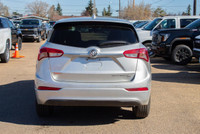 // ACCIDENT FREE!! // // SINGLE OWNER! // Experience refined driving and peace of mind with the 2019... (image 4)