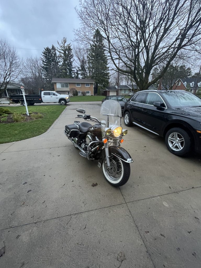 2002 Harley Davidson Road King in Street, Cruisers & Choppers in Kitchener / Waterloo - Image 4