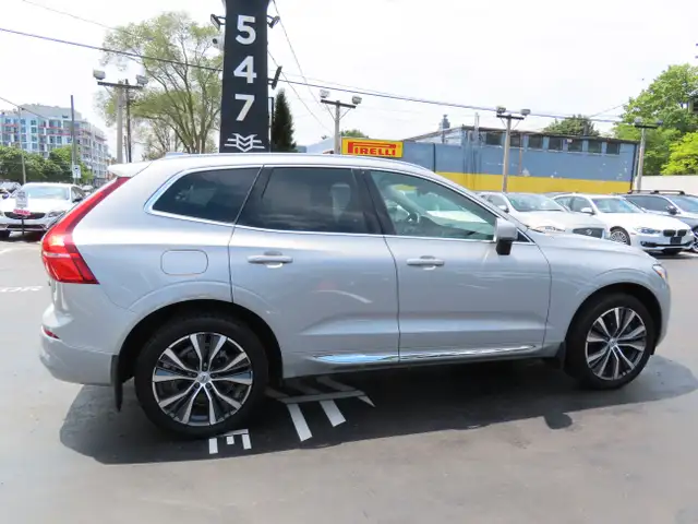 2022 Volvo XC60 Recharge T8 eAWD PHEV Inscription Expression - L dans Autos et camions dans Région d’Oakville/Halton - Image 11