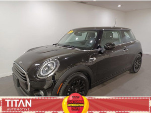2019 MINI Cooper Cooper | Midnight Black Metallic | Htd Leather | Sunroof | Rain Sense Wipers | Park Assist