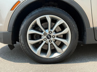NO ACCIDENT --- SUPERB AUTO/ Located at 19 Vanley Crescent, North York, Ontario. All Carfax Reports... (image 8)