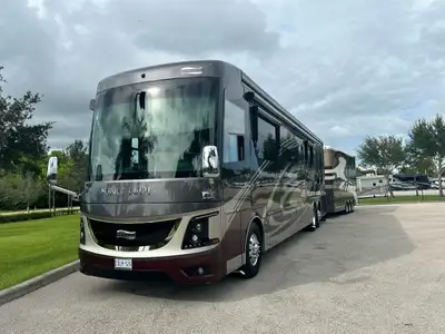 Overview – 2020 Newmar King Aire 4533 The 2020 Newmar King Aire 4533 presents full-body paint with s...
