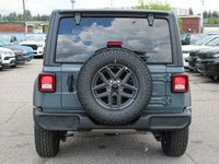 4x4, 2.0L Turbo, Heated Seats/Steering Wheel, Remote Start, Alpine Premium Sound System, LED Headlam... (image 4)