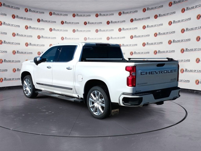 2022 Chevrolet SILVERADO HIGH COUNTRY DURAMAX 4WD Crew Cab 1500  in Cars & Trucks in Lethbridge - Image 4
