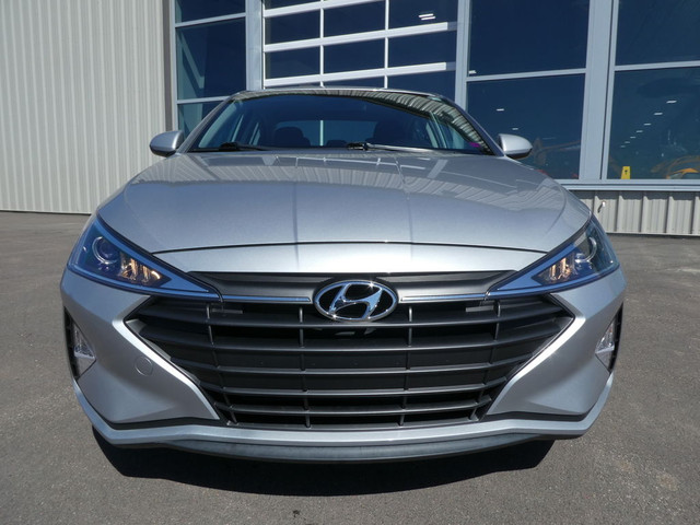  2020 Hyundai Elantra Essential, Heated Seats, Back Up Camera, L in Cars & Trucks in Moncton - Image 2