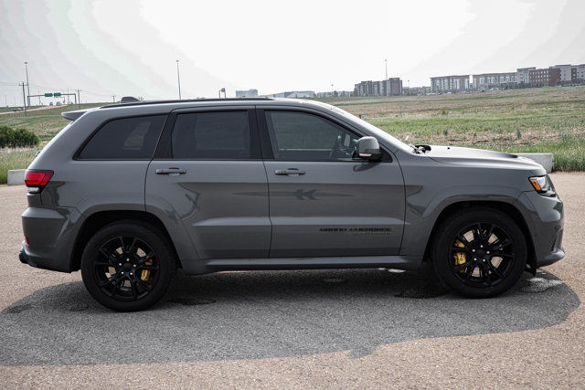 2020 Jeep Grand Cherokee RARE TRACKHAWK 6.2L 4X4 LEATHER in Cars & Trucks in Strathcona County - Image 4