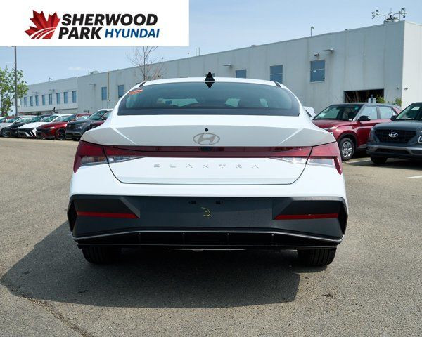 2025 Hyundai Elantra Pref Tech | Blindspot Monitor in Cars & Trucks in Edmonton - Image 4