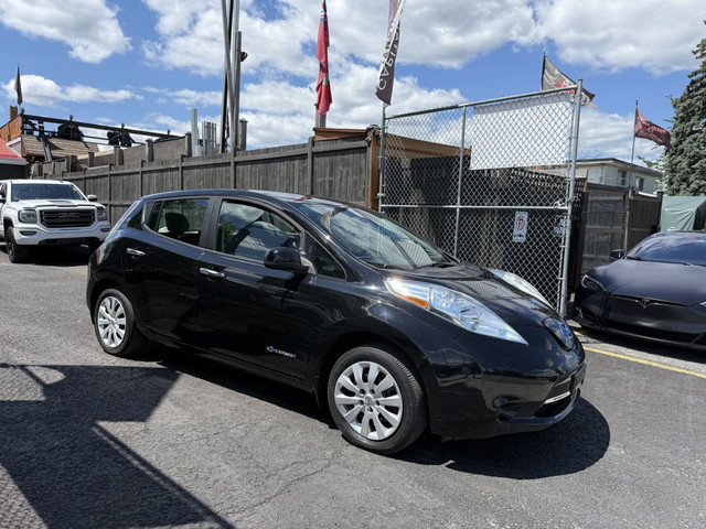 2015 Nissan Leaf in Cars & Trucks in Ottawa - Image 2