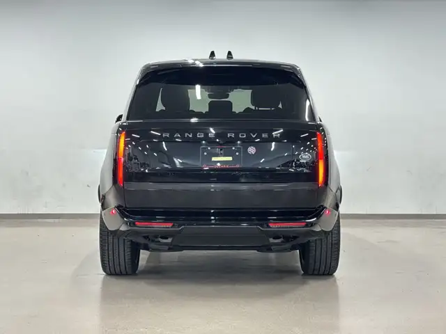 2023 Land Rover NEW RANGE ROVER P530 SE SWB Offre de location Pr in Cars & Trucks in City of Montréal - Image 14