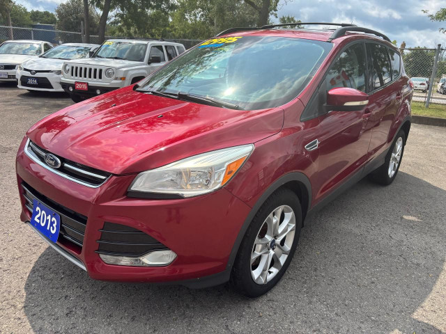 2013 Ford Escape SEL, All Wheel Drive, Leather, Panoramic Roof in Cars & Trucks in St. Catharines - Image 3