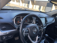 2015 JEEP CHEROKEE TRAILHAWK Certification included. HST and Licensing Extra FINANCING AVAILABLE App... (image 9)