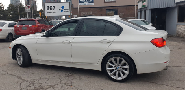 2013 BMW 3 Series 320i xDrive w/Navi in Cars & Trucks in City of Toronto - Image 3