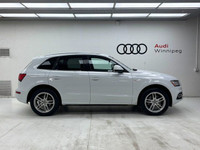 BLACK LEATHER SEATING SURFACES,NAVIGATION PACKAGE -inc: Speech Dialogue System Front & Rear Parking... (image 4)