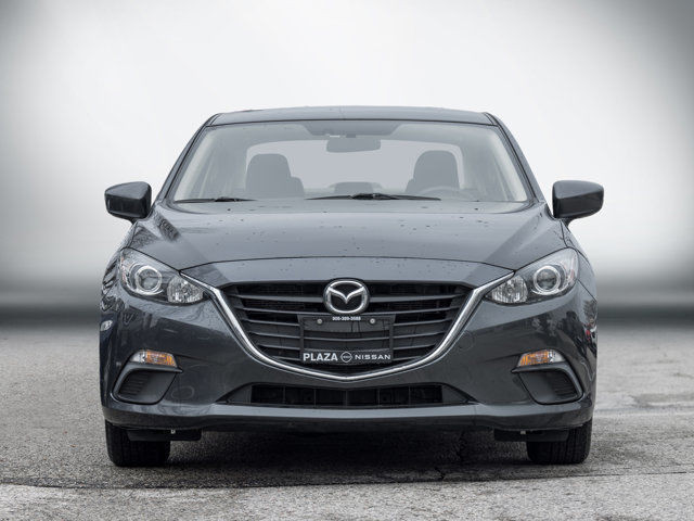 2016 Mazda Mazda3 GS | Six Speed Manual | Heated Seats in Cars & Trucks in Hamilton - Image 2
