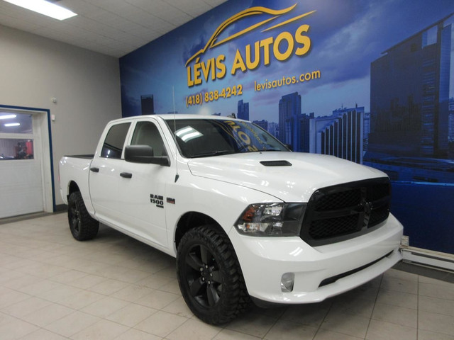 RAM 1500 CLASSIC 2021 EXPRESS NIGHT EDITION V-8 5.7 HEMI 4X4 439 in Cars & Trucks in Lévis - Image 3