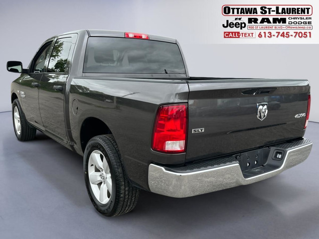 2023 RAM RAM 1500 Classic Crew Cab 4x4 (DS) SLT (140.5 in Cars & Trucks in Ottawa - Image 4