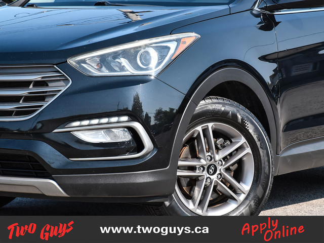 2017 Hyundai Santa Fe Sport FWD 4dr 2.4L Back Up Cam Heated Fron in Cars & Trucks in St. Catharines - Image 2