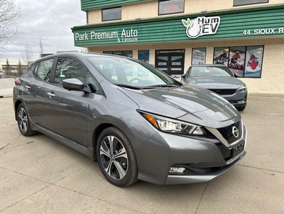  *DEAL PENDING* 2022 Nissan LEAF SV with TECH PACKAGE, LOW KMS!