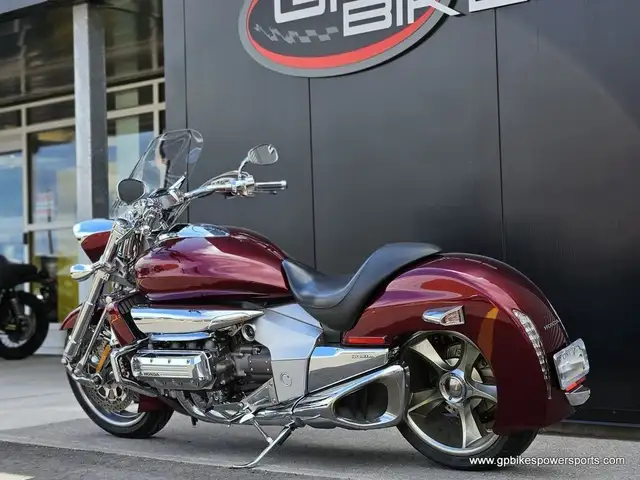 2005 Honda Rune 1800 in Street, Cruisers & Choppers in Oshawa / Durham Region - Image 18