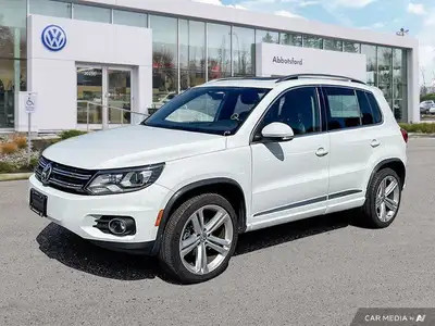 Only 67,290 Miles! This Volkswagen Tiguan delivers a Intercooled Turbo Premium Unleaded I-4 2.0 L/12...