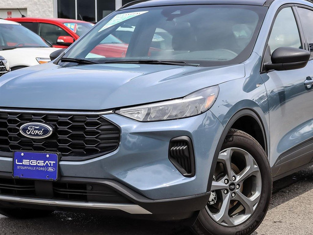 2025 Ford Escape ST-Line AWD in Cars & Trucks in Markham / York Region - Image 2