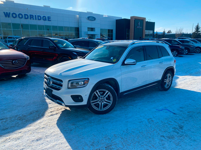 2023 Mercedes-Benz GLB 250 *PRICE REDUCED* 2.0T, NAVIGATION,... in Cars & Trucks in Calgary - Image 2