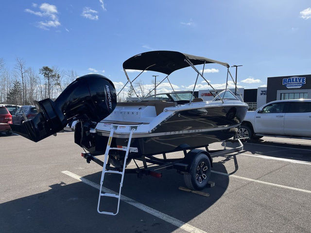 2023 Four Winns H1 OB W/MERCURY 150XL 4S AND TRAILER in Powerboats & Motorboats in City of Halifax - Image 4