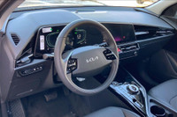 1.6l Gdi, Uvo, Rearview Camera, Heated Front Seats, Wireless Phone Charger, Sunroof, 16 Inch Alloy W... (image 7)