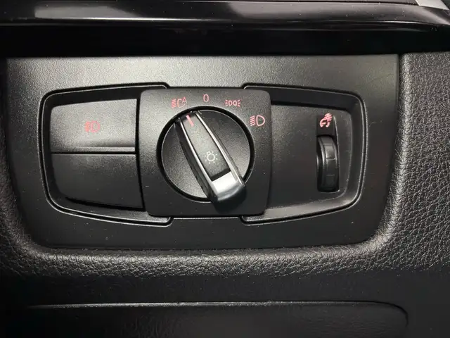 2014 BMW 4 Series Cpe 428i xDrive AWD in Cars & Trucks in Calgary - Image 18