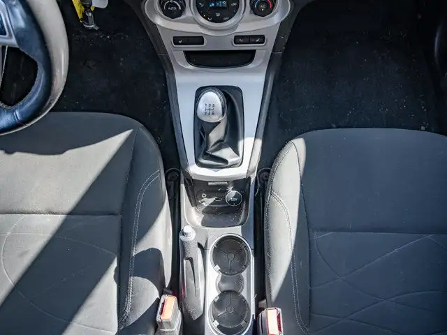 2015 Ford Fiesta SE in Cars & Trucks in Barrie - Image 28