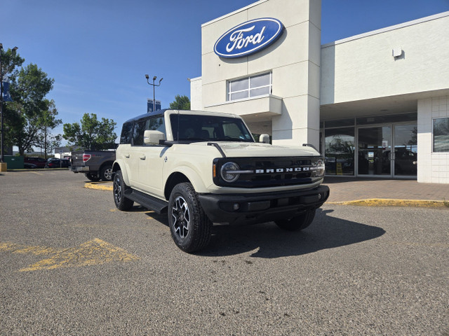 2025 Ford Bronco OUTER BANKS | REMOTE START | 360 CAMERA | G.O.A in Cars & Trucks in Calgary - Image 2