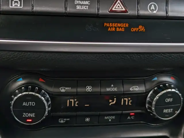 2017 Mercedes-Benz GLA 250 in Cars & Trucks in Ottawa - Image 17