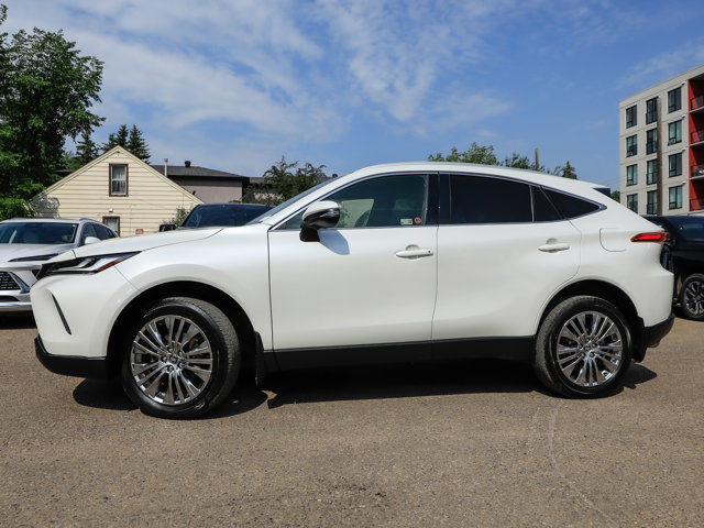 2022 Toyota Venza XLE Adaptive Cruise Leather in Cars & Trucks in Edmonton - Image 3